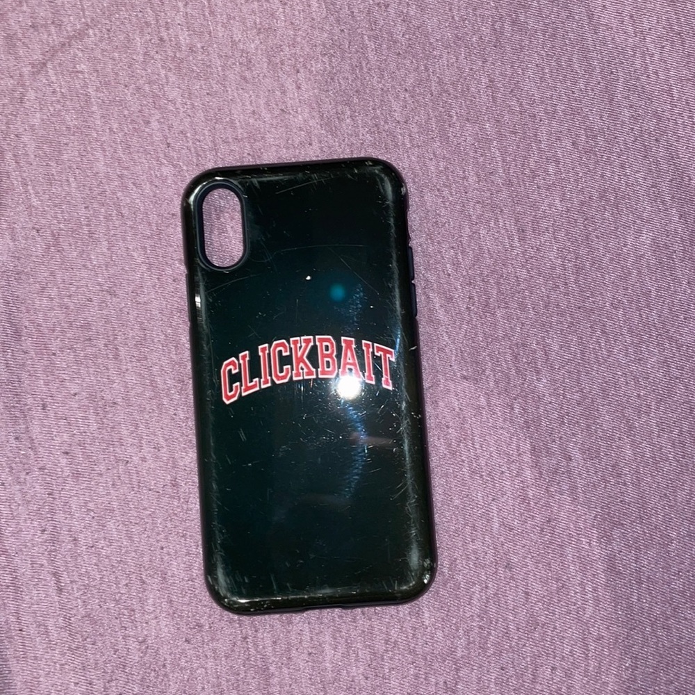 Clickbait phone XR case
